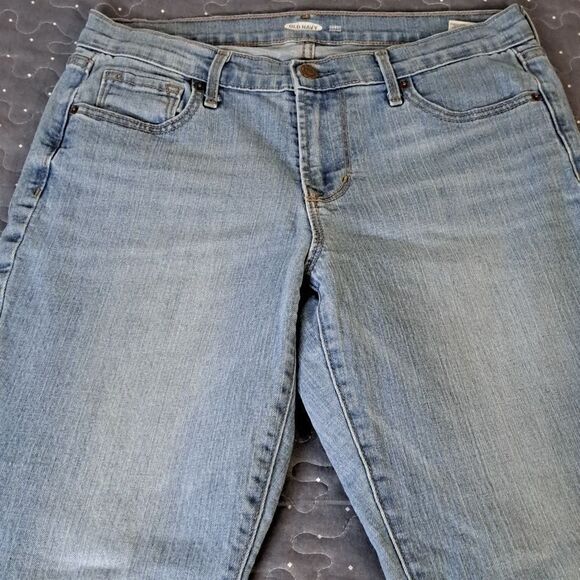 Old Navy curvy boot cut jeans size 6 short - Picture 2 of 6